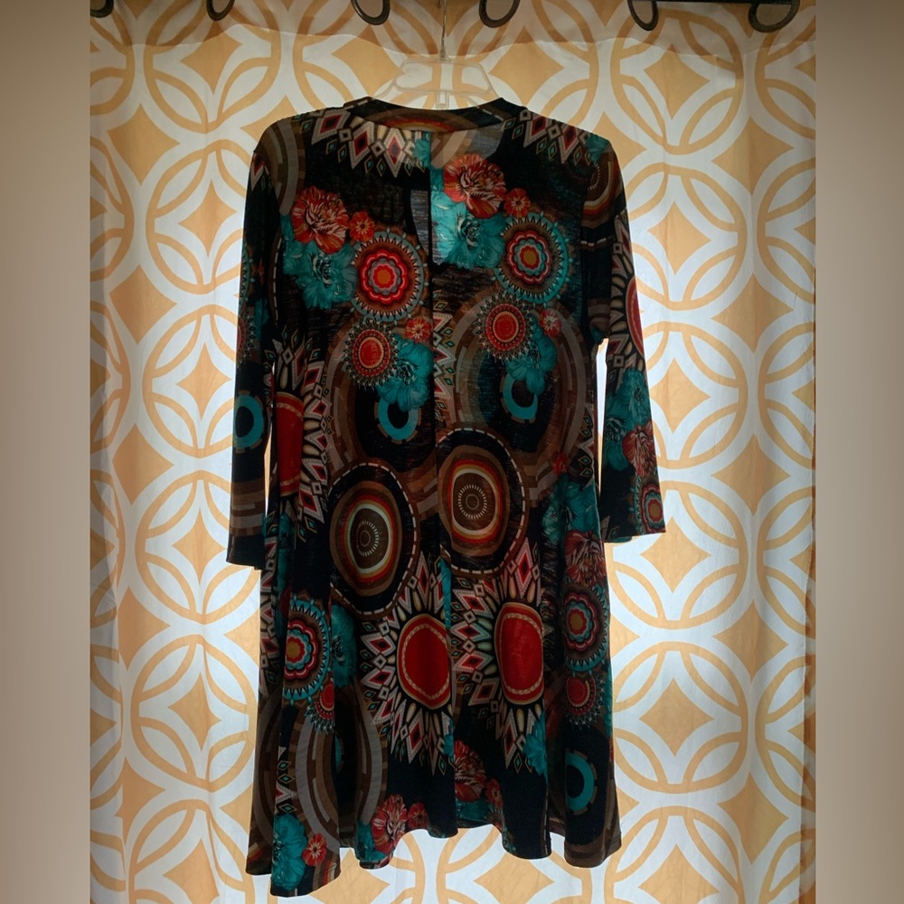 Pink Coconut Boutique multicolored boho style dress
Size M